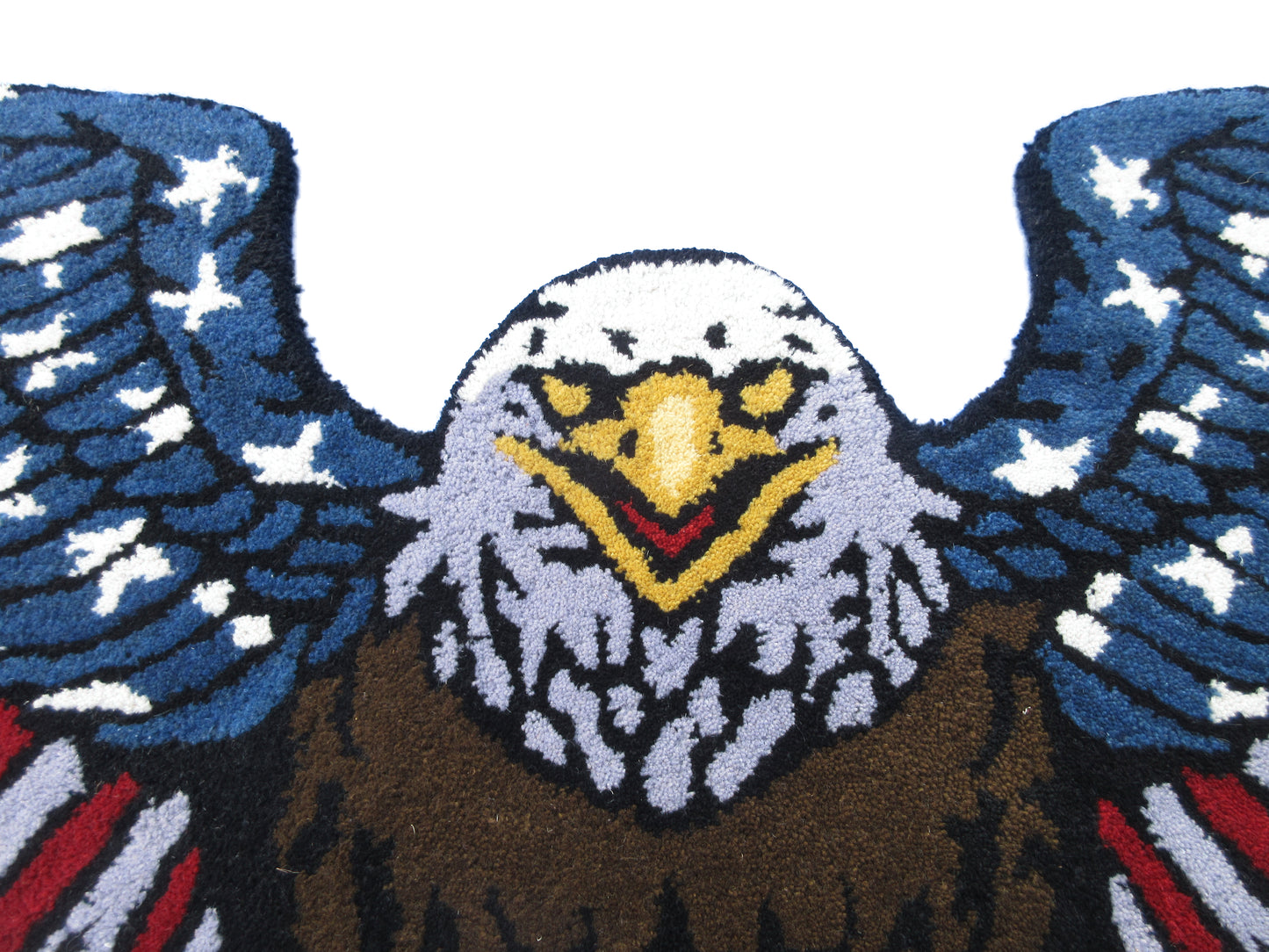 Mighty American Eagle Shaped Rug Hand-Tufted 3x5 ft Patriotic Decor