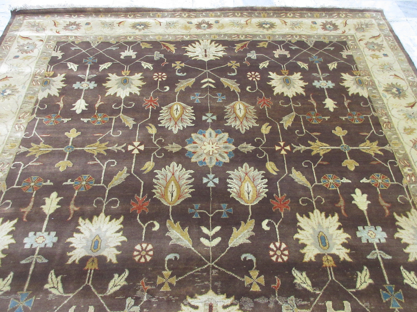 Vintage Floral Hand-Knotted Wool Rug - Brown & Beige (8x8) Feet | Timeless Elegance