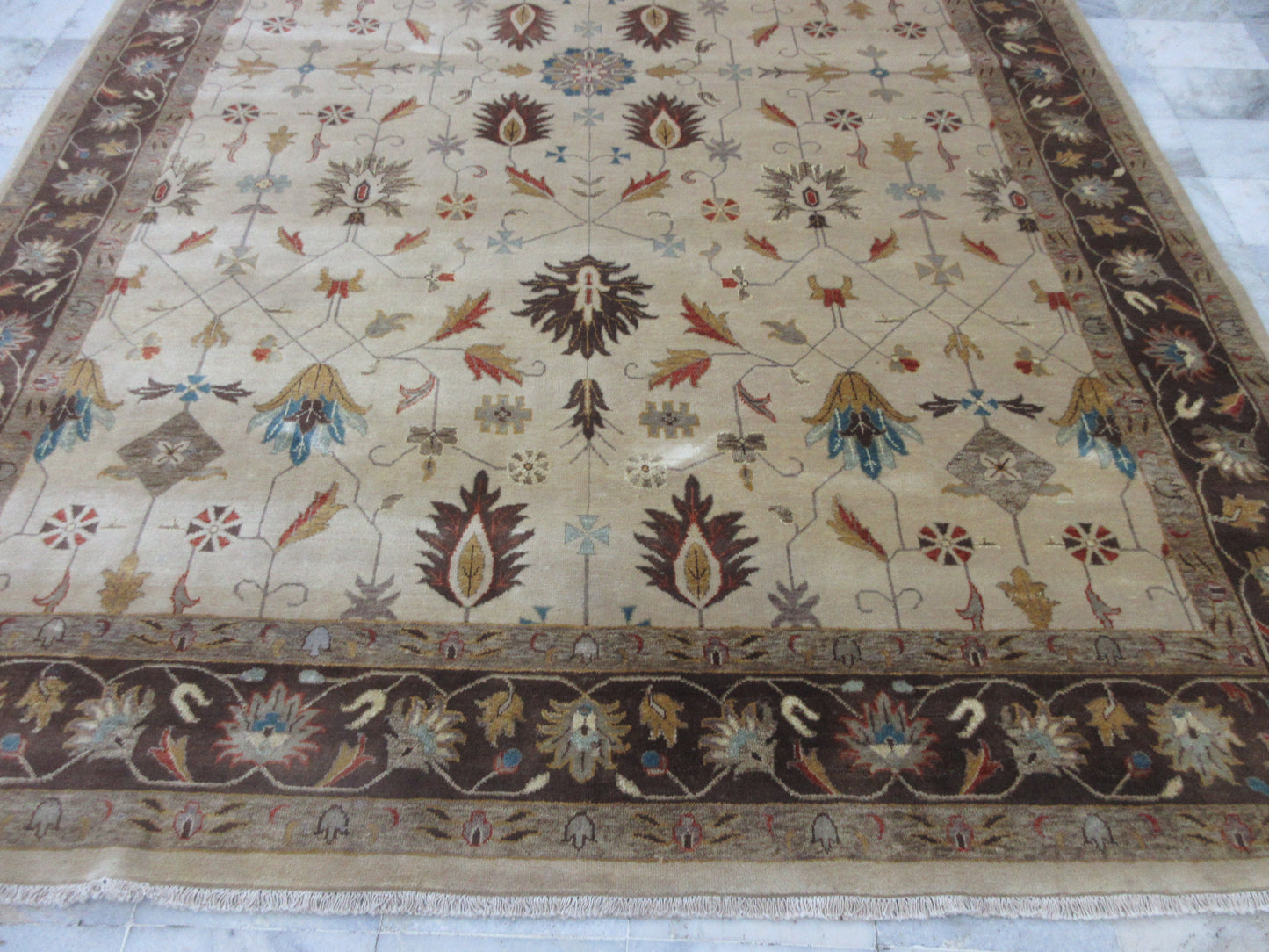 Elegant Floral Area Rug - Beige and Brown (11x8 Feet) | Perfect for Living Room & Bedroom