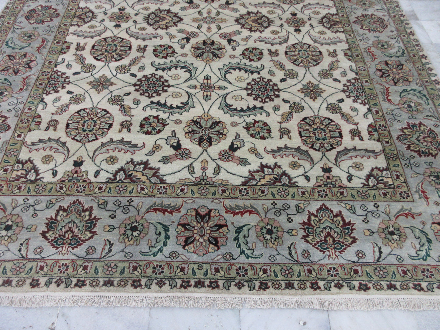 Luxury Floral Area Rug - Beige & Lt.Blue (10x8 Feet) | Classic Living Room & Bedroom Carpet