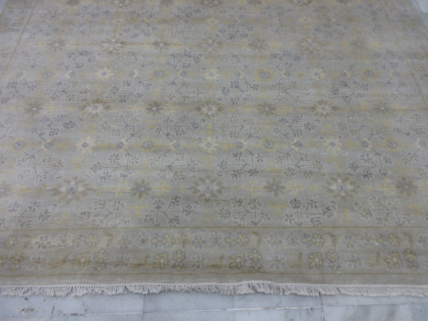 10x8ft Hand-Knotted Chobi Peshawar Oushak Rug – Floral Design, Beige | Beige Area Carpet