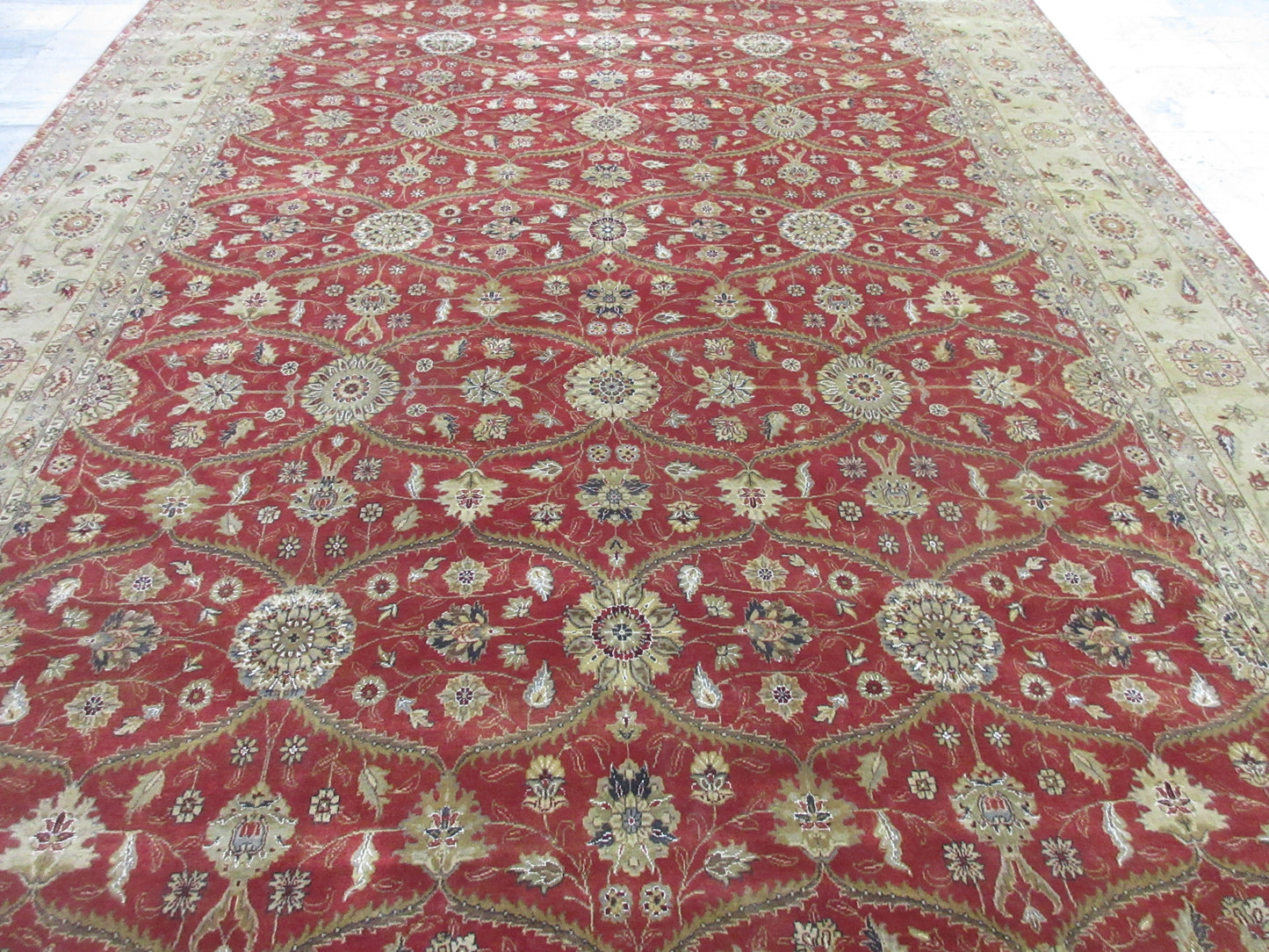 Persian Style Hand-Knotted 14x10 Feet Wool Area Rug - Red | Beige Traditional Area Rug