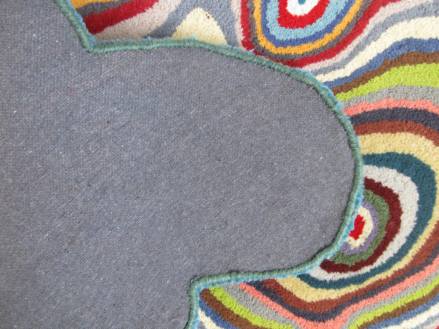 Handmade Area Rug Multicolour Pure Wool 3.6X3.6 feet Irregular Shape Modern