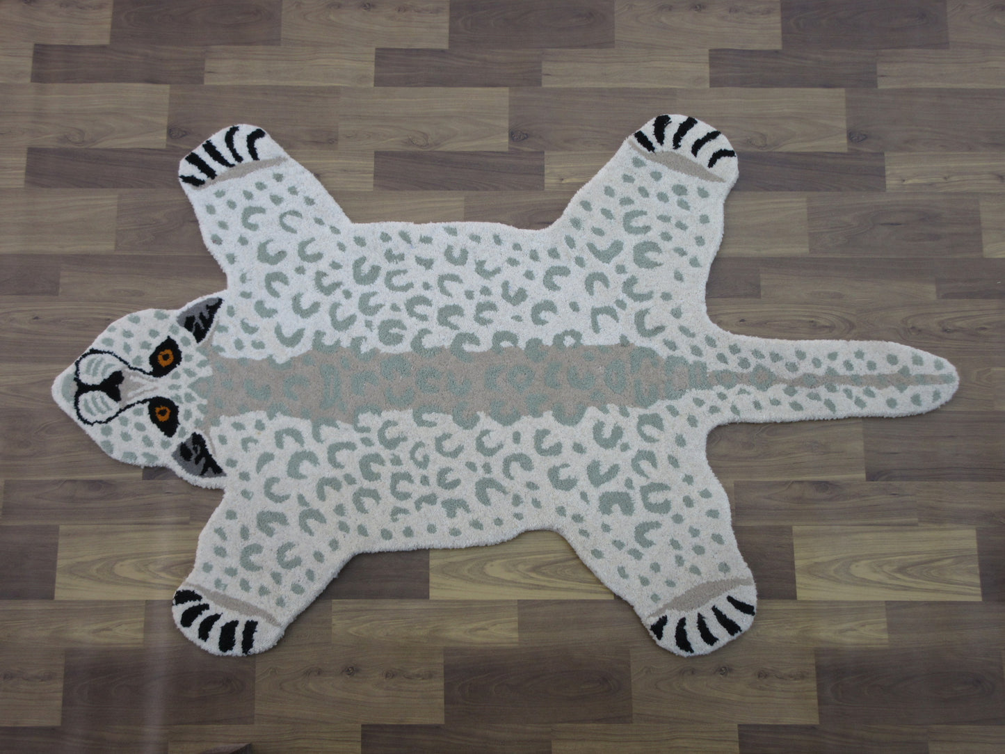 Pounce into Fun with this Modern Panther Rug (5'x3') - Perfect for Kids' Rooms!