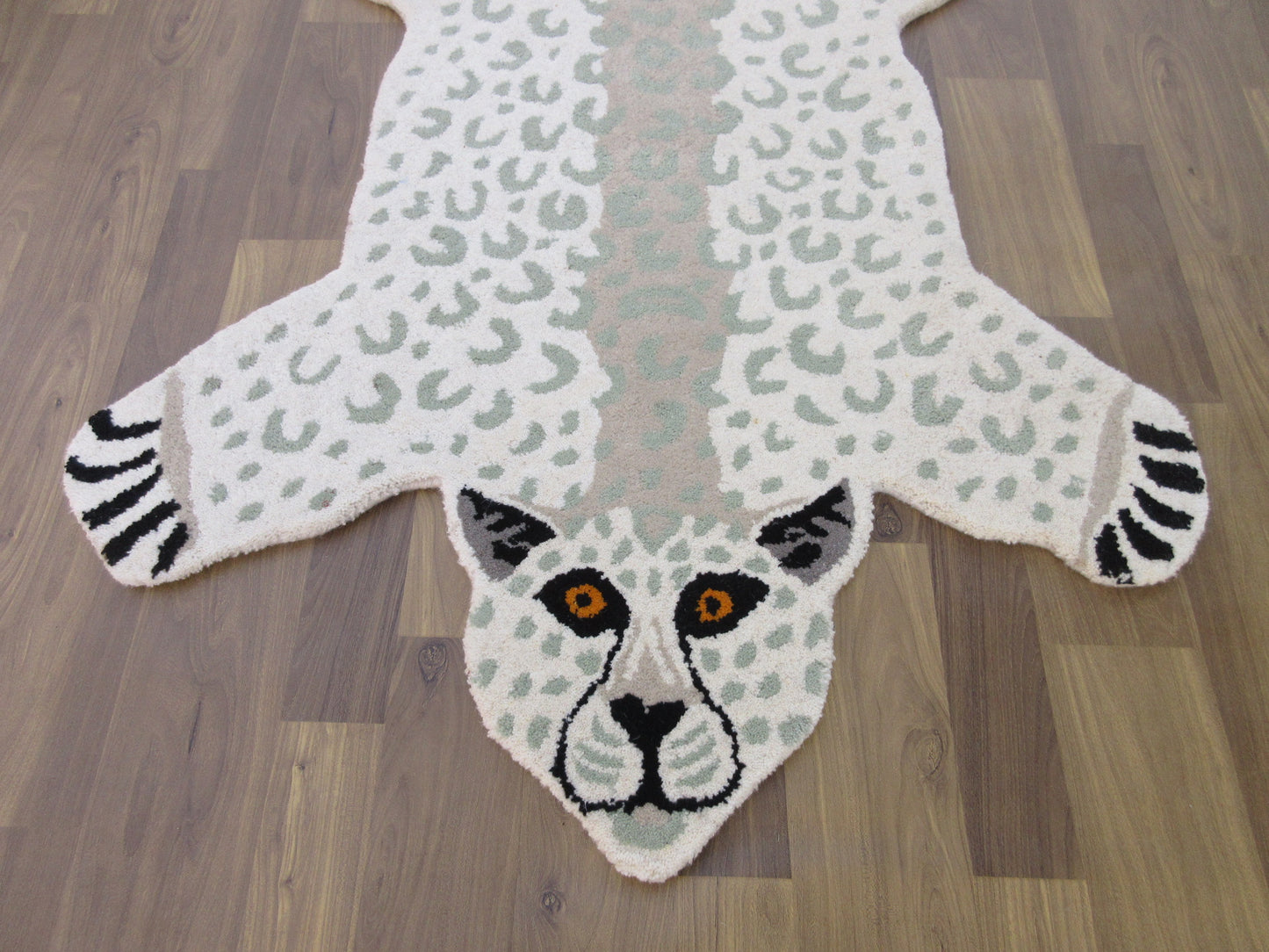 Pounce into Fun with this Modern Panther Rug (5'x3') - Perfect for Kids' Rooms!