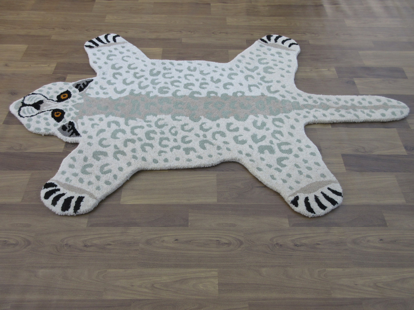 Pounce into Fun with this Modern Panther Rug (5'x3') - Perfect for Kids' Rooms!