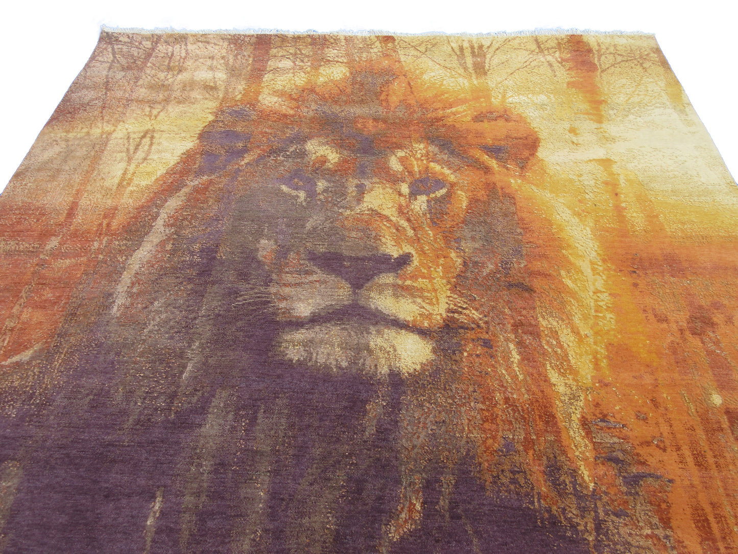 Majestic Lion Design Handmade Silk Rug 8x10ft | Exotic Animal Design Rug