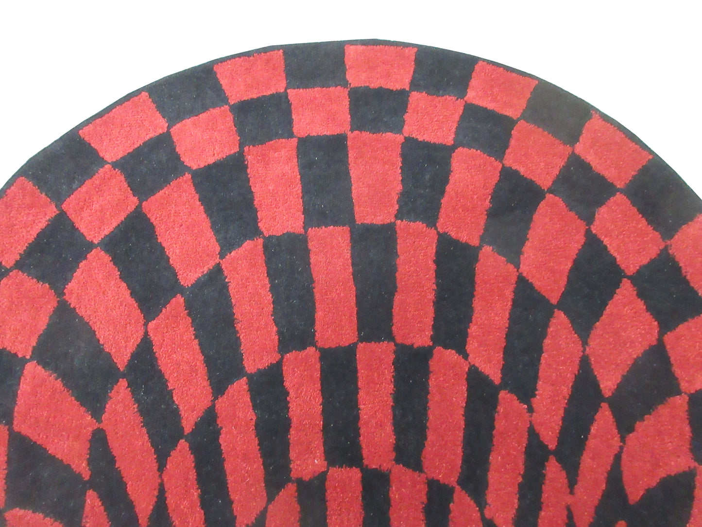 3.10 ft Illusion Rug Round Shape Red & Black Vortex - Modern Trippy Checkered Floor Rug