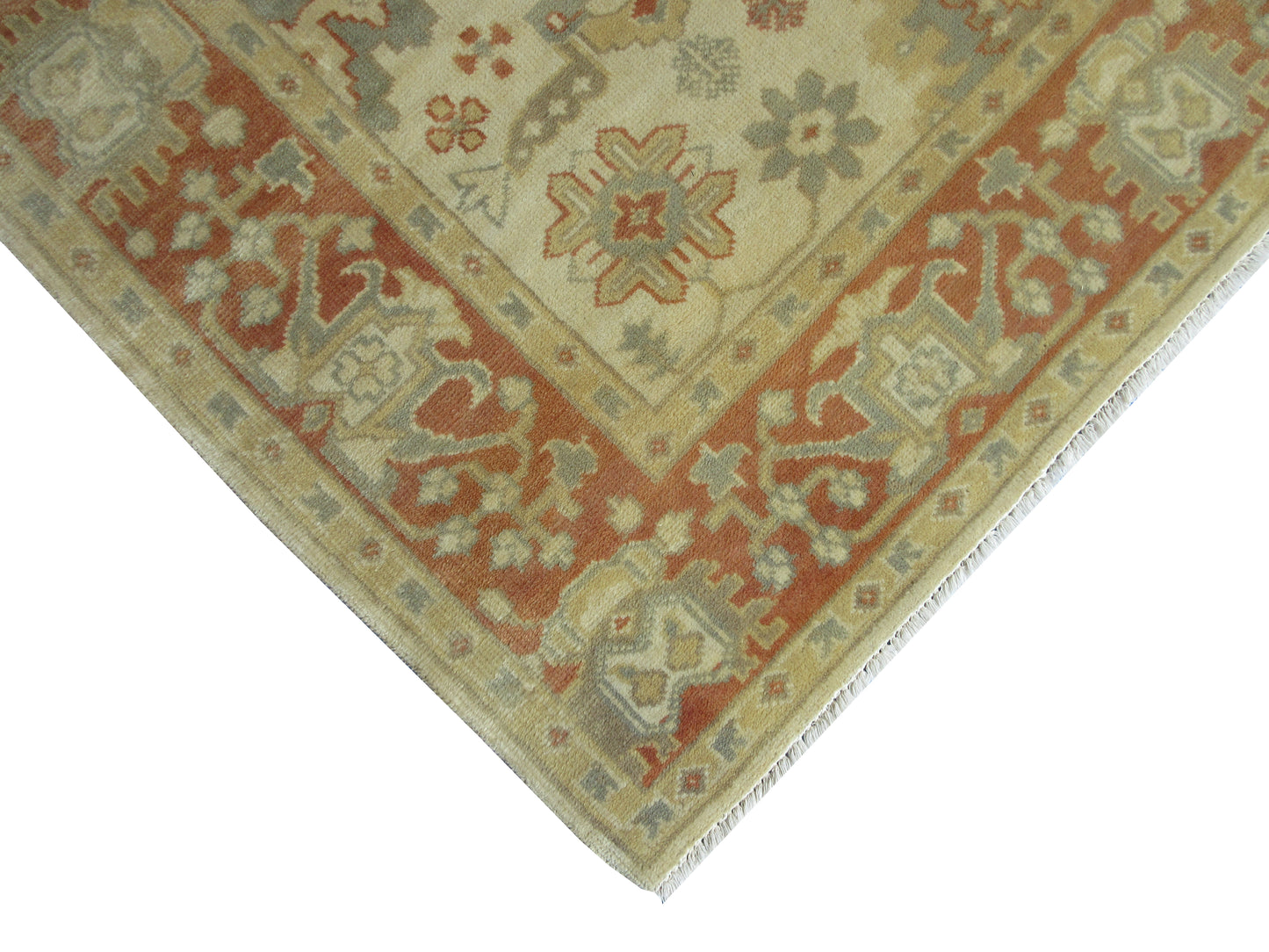 Hand-Knotted Wool Area Rug Traditional Oriental Design 8'x5' - Beige and Rust