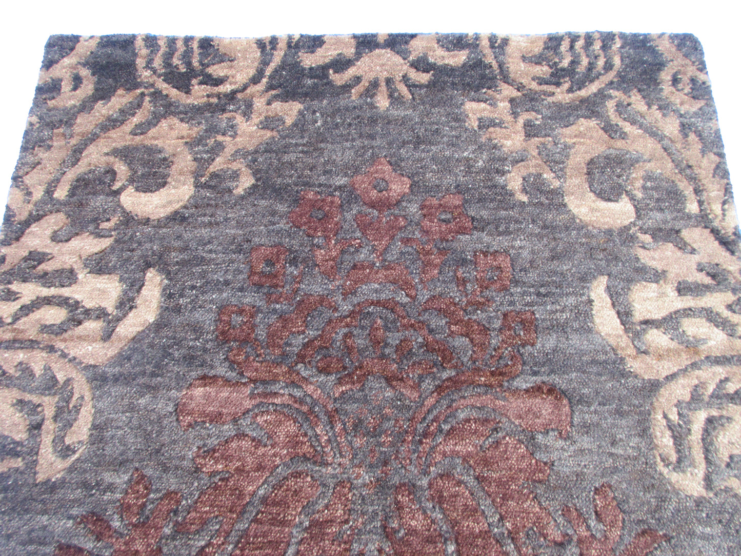 3x2 ft Luxurious Dark Floral Wool Area Rug - Charcoal and Earthy Brown Tones