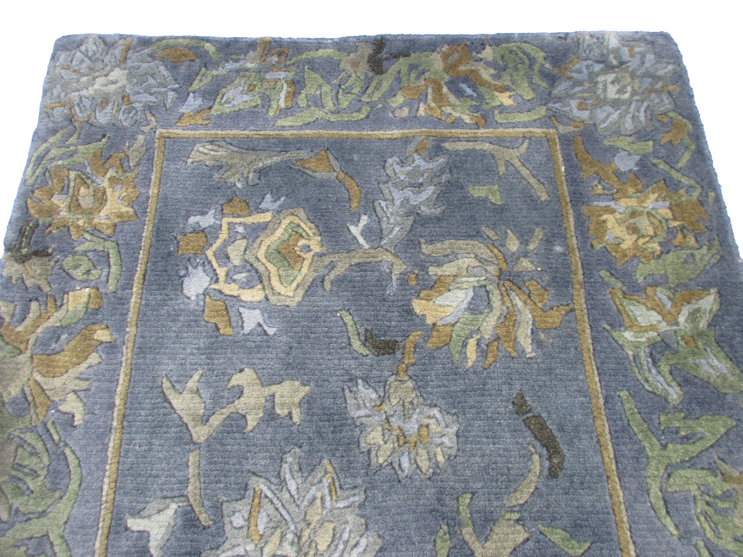 Handwoven Blue Floral Wool 3.0X2.0 feet Rug – Vintage Style Area Carpet