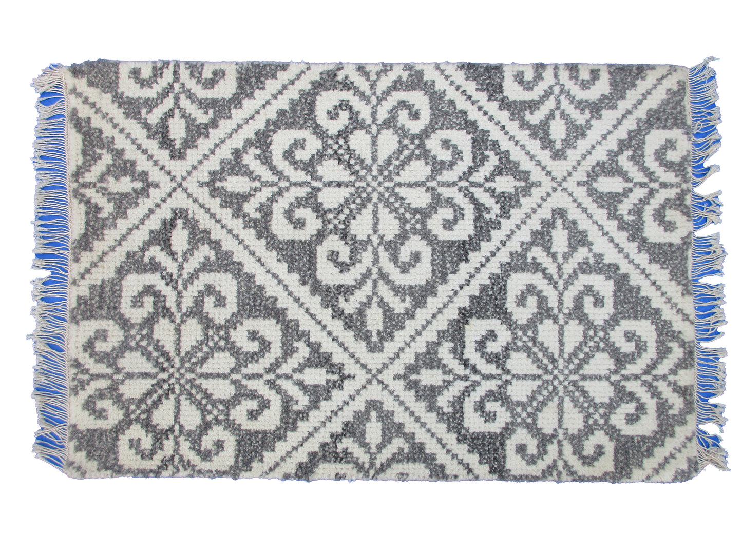 3x2 ft Black and White Geometric Doormat with Tassels