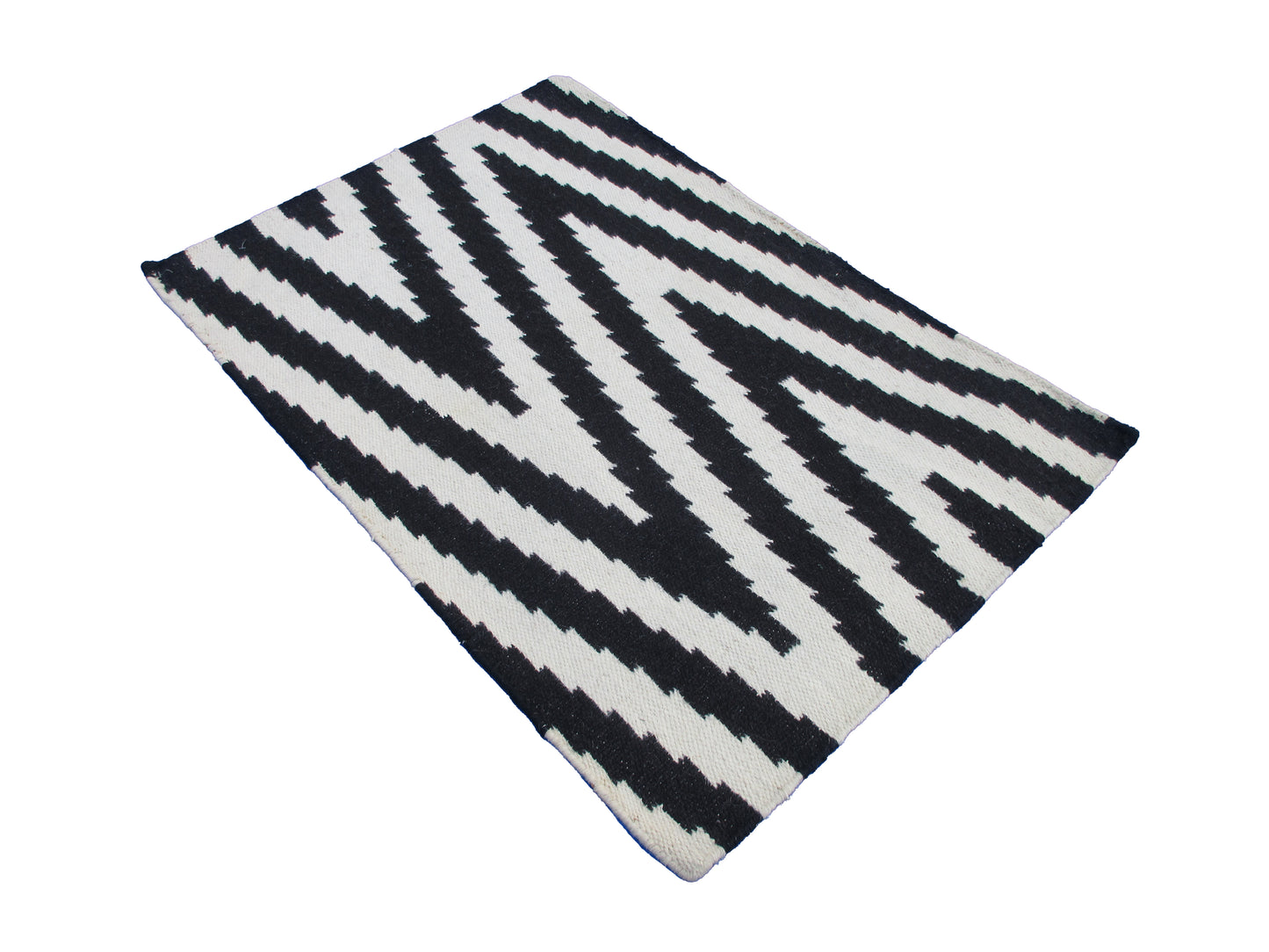 Black & Ivory Geometrics Handmade 3.0X2.0 feet Home Decor Area Rug