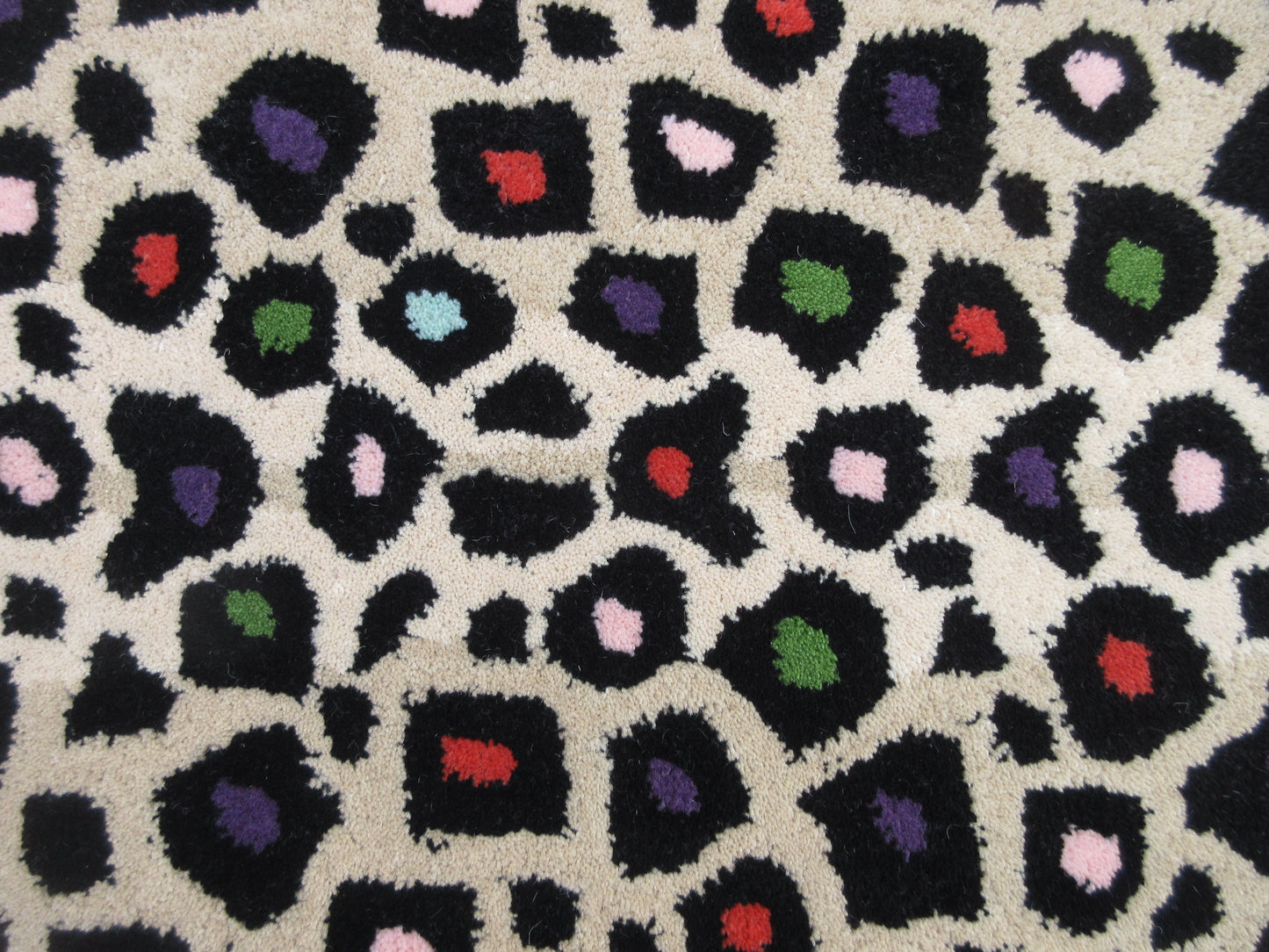 Luxurious Hand-Tufted 3x5ft Leopard Rug with Vibrant Spots - Animal Print Carpet