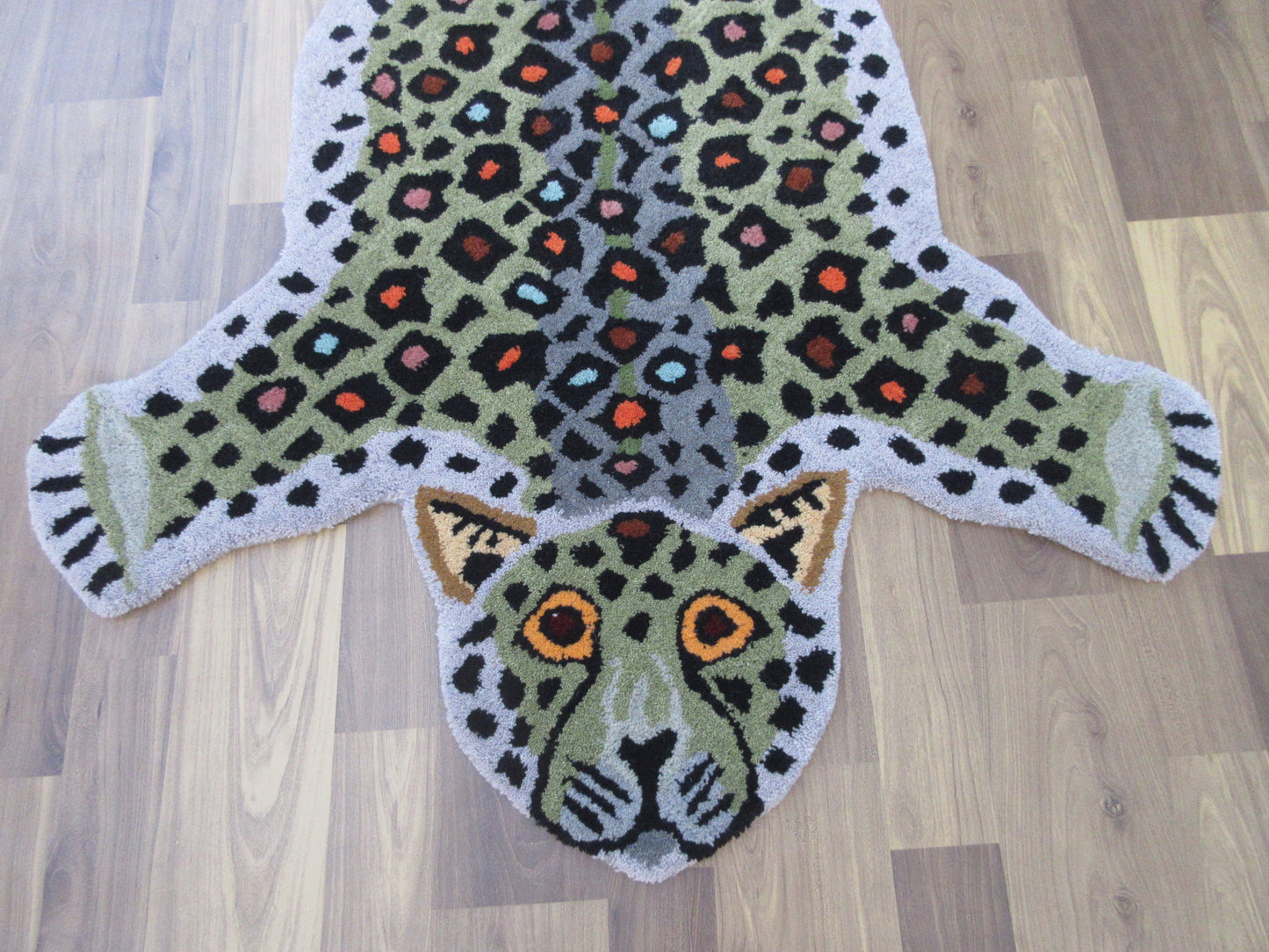 Handmade Leopard Shaped Rug 5x3 ft | Animal Wool Area Rug for Kids' Room & Decor