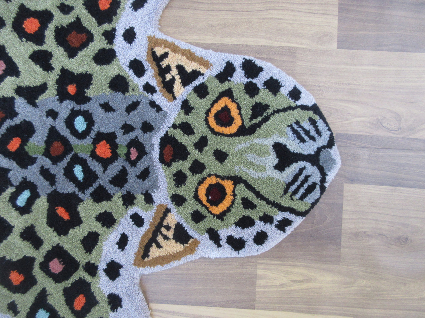 Handmade Leopard Shaped Rug 5x3 ft | Animal Wool Area Rug for Kids' Room & Decor