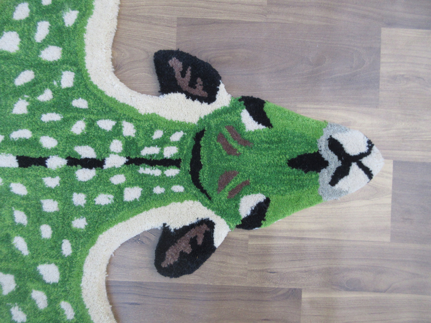 Handmade Green Deer Wool Rug - 5.0X3.0 ft Decorative Area Rug Animal Carpet