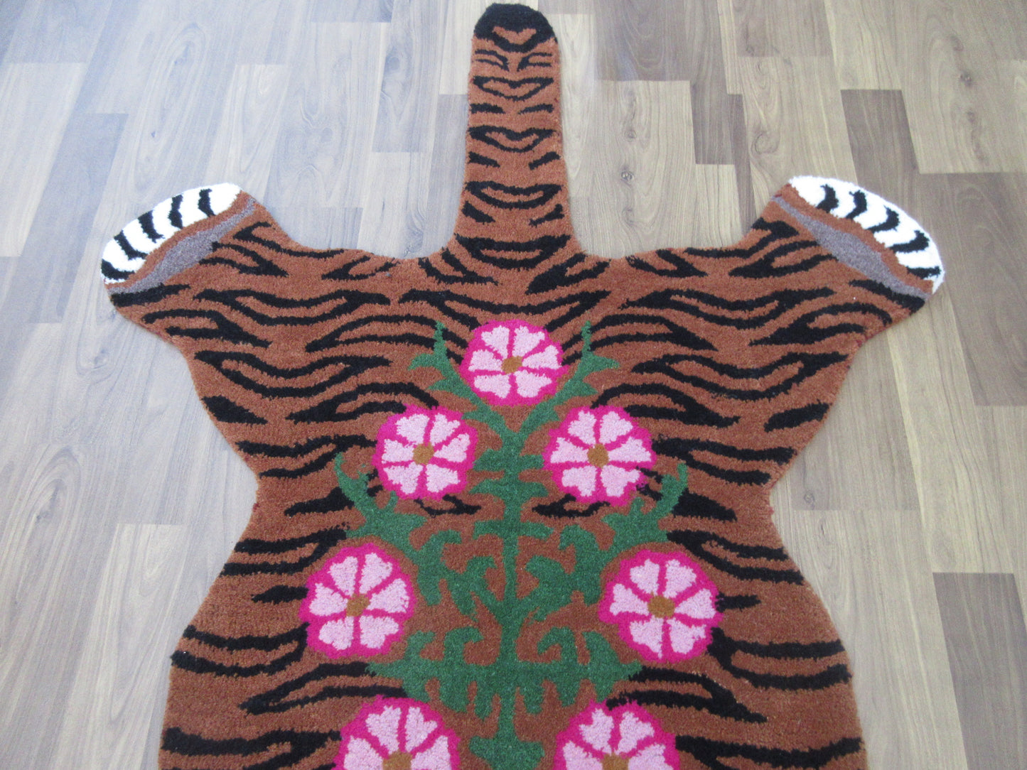 Handmade Wool Bengal Tiger Rug Floral Pattern - 5X3 ft Decorative Area Carpet