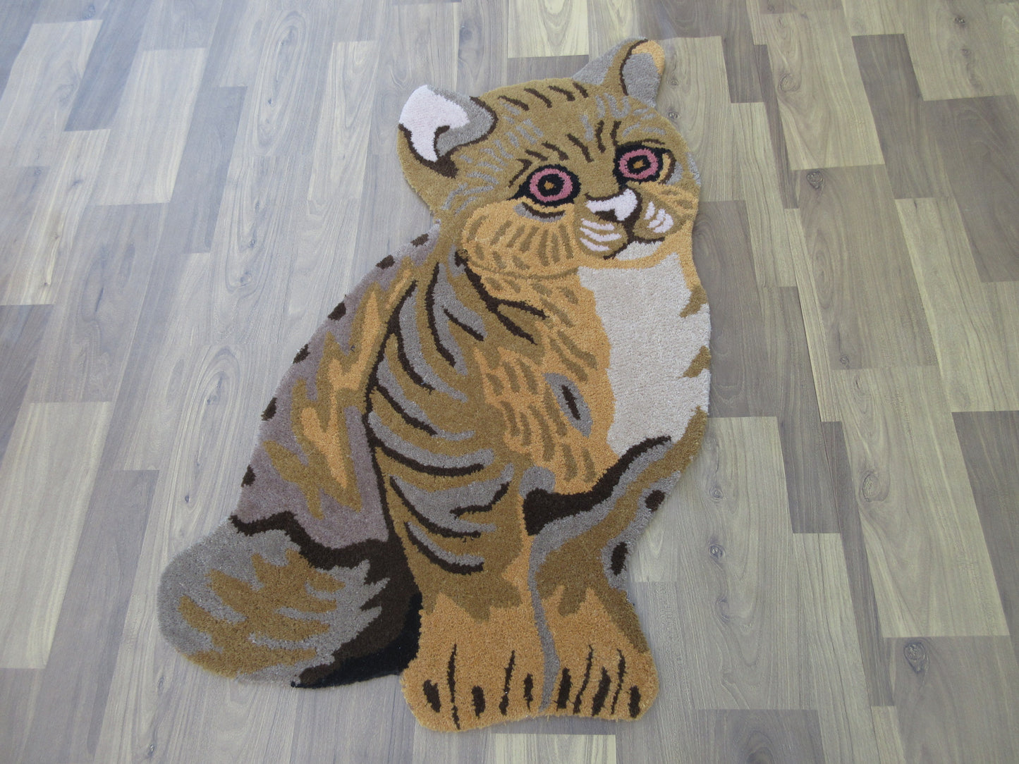 Hand-Tufted Wool Cute Cat Shaped Rug – 3.0 x 2.0 Feet Multicolor Animal Area Rug