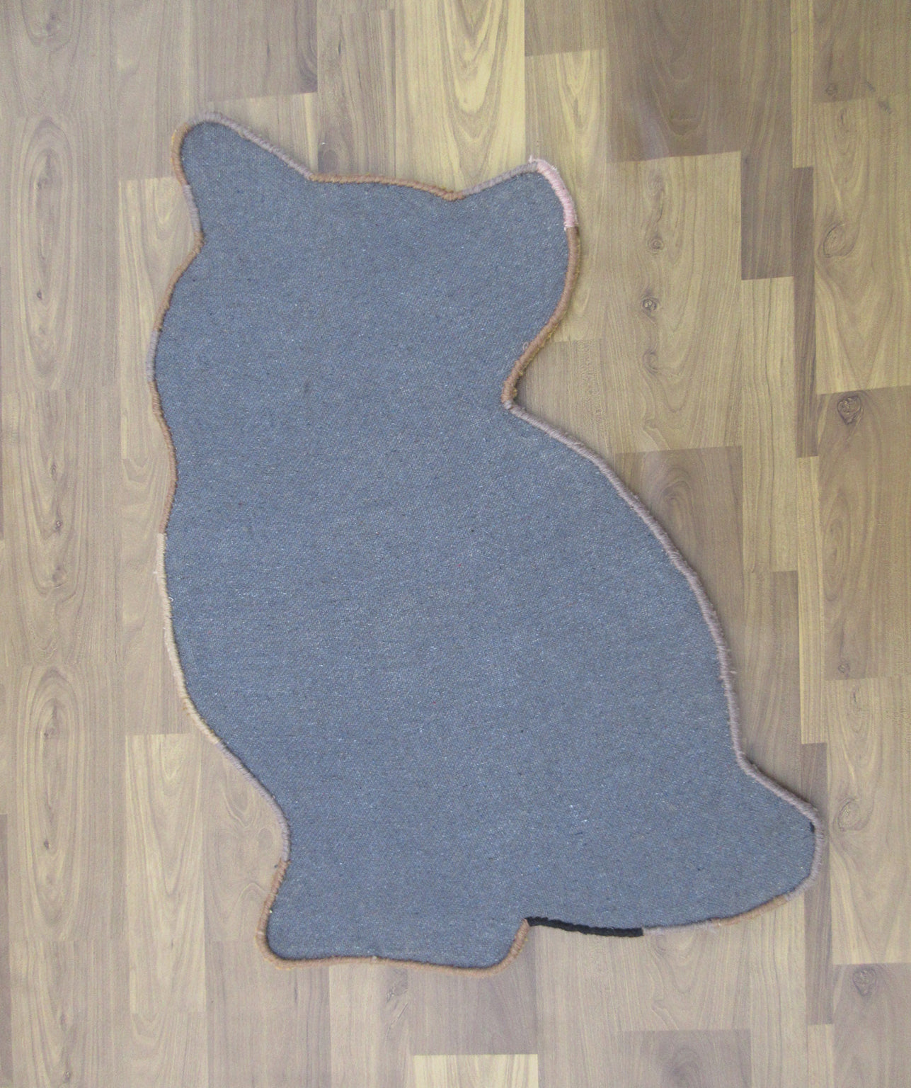 Hand-Tufted Wool Cute Cat Shaped Rug – 3.0 x 2.0 Feet Multicolor Animal Area Rug