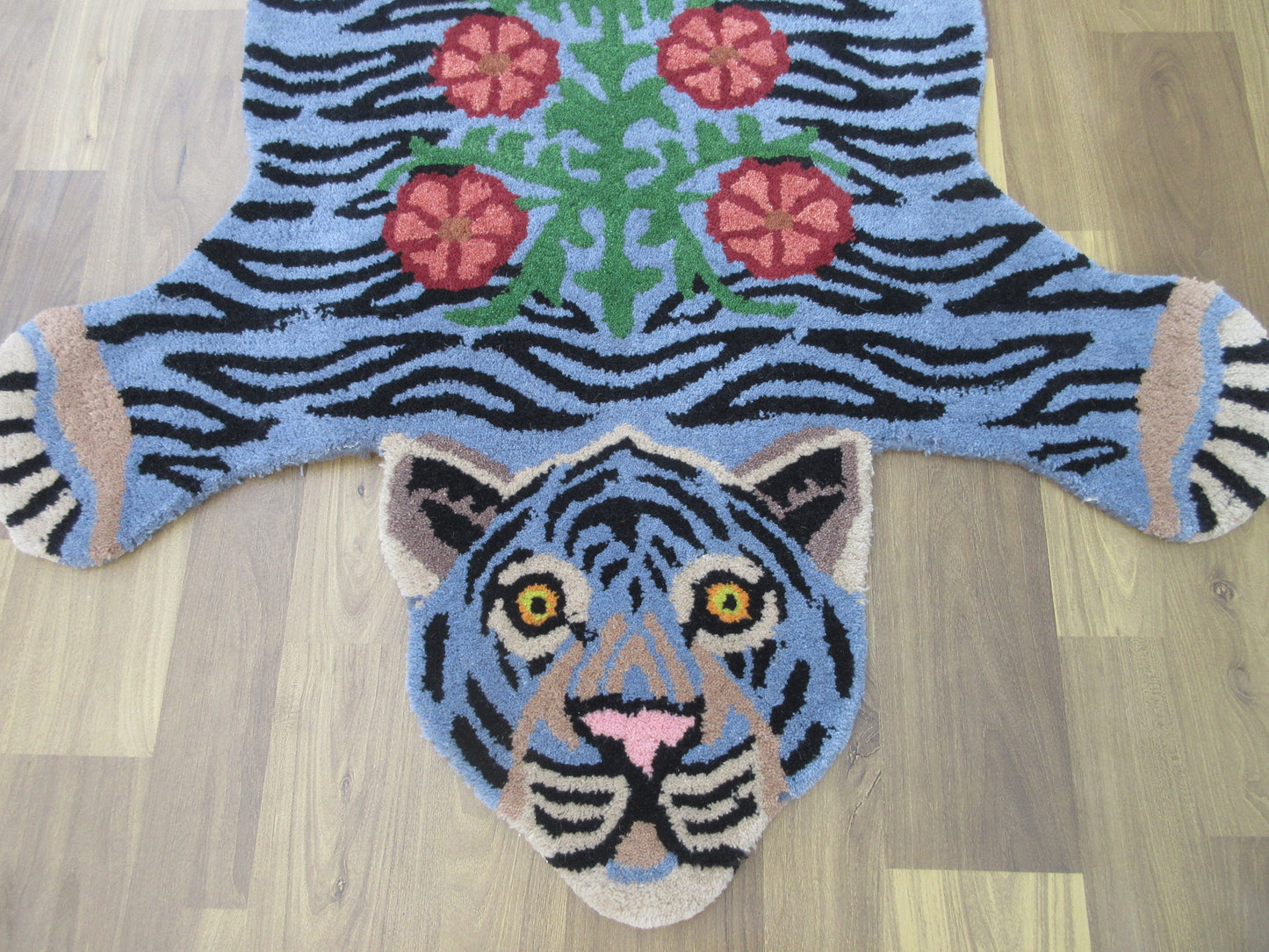 Area Rugs for Kids 5x3 Feet Hand-Tufted Tiger Rug Adorable Animal Rug Wool Pile