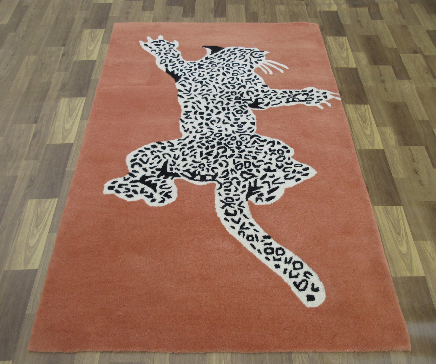 Peach Color 4X6 Feet Handmade Area Rug Climbing Leopard inspired by TRC for Home