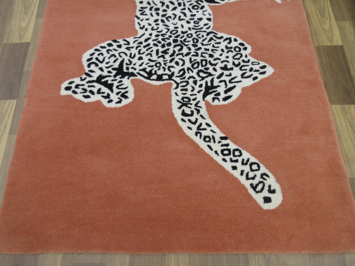 Peach Color 4X6 Feet Handmade Area Rug Climbing Leopard inspired by TRC for Home