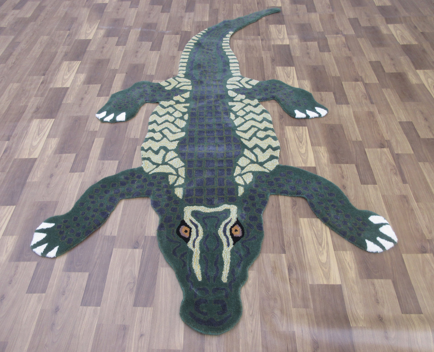 Handmade Wool Rug 8X5 ft Green Colour Crocodile Carpet for Living Room Accent