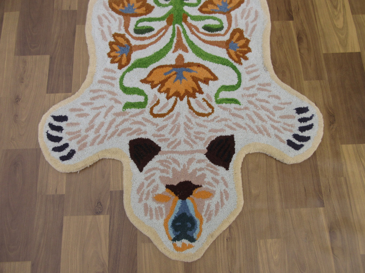 Handmade Floral Tiger-Shaped Wool Area Rug 5x3 ft - Unique Beige Accent Rug