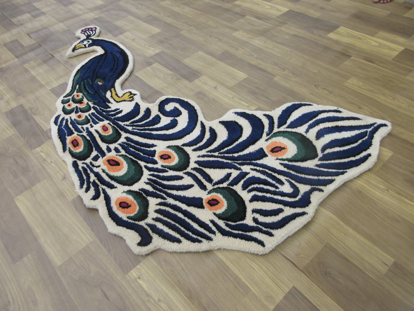 Hand-Tufted Peacock Shaped Bohemian Rug - 5x3 ft. Modern Home Decor, Living Room