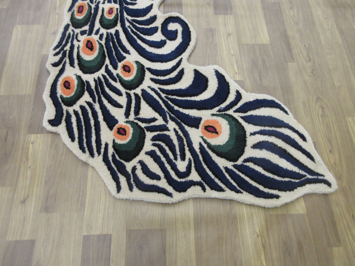 Hand-Tufted Peacock Shaped Bohemian Rug - 5x3 ft. Modern Home Decor, Living Room