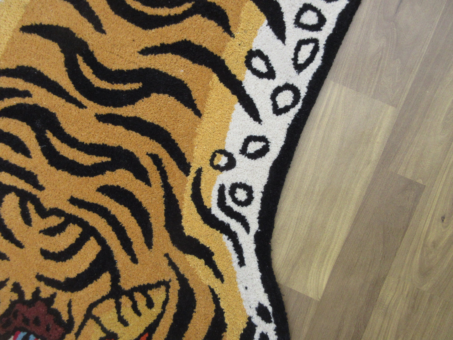 Handmade Tibetan Tiger Rug 5X3 ft –Original Shaped Design Area Rug | Living Room Rug