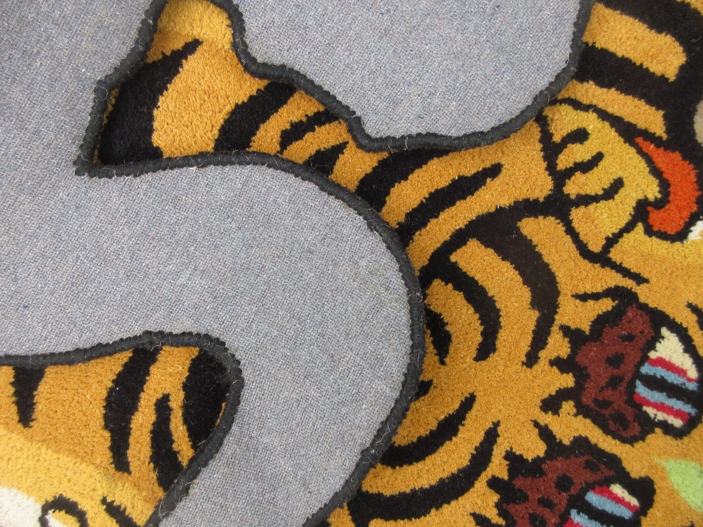 Handmade Tibetan Tiger Rug 5X3 ft –Original Shaped Design Area Rug | Living Room Rug