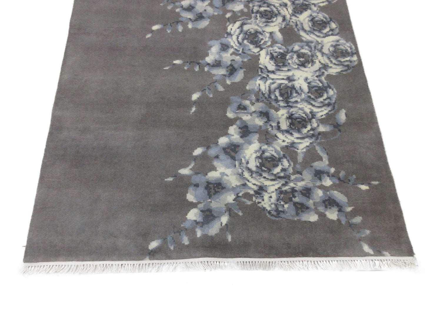 Grey and Silver Floral 5x8ft Handknotted Rug | Luxury Floral Carpet