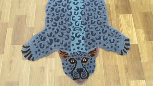 Handmade Blue Leopard Shaped Tufted Rug – Unique Animal Lover Design, 5x3 ft